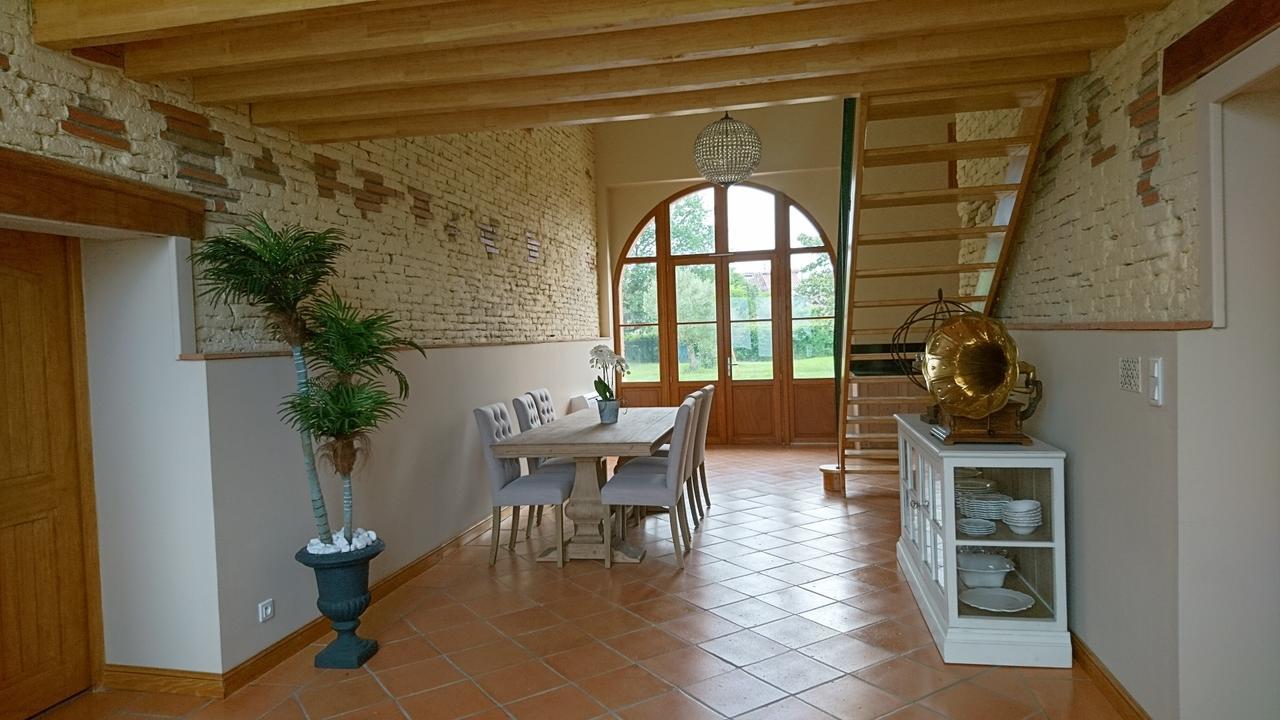 Le Clos Du Cedre Launac Exterior photo